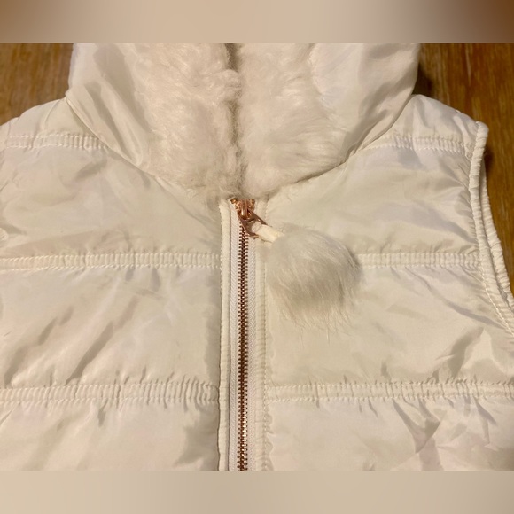 White Winter Vest w/Gold-Detail (NWOT) - Picture 2 of 5